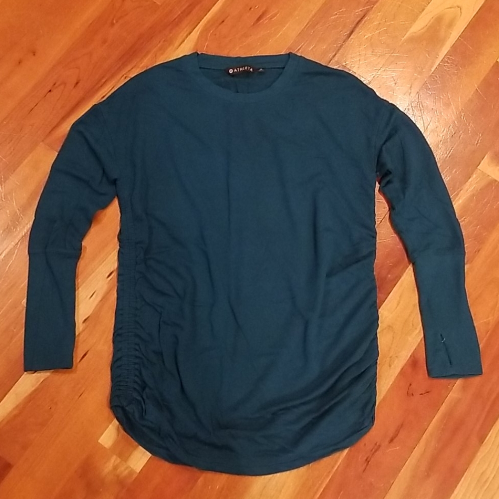 Athleta top